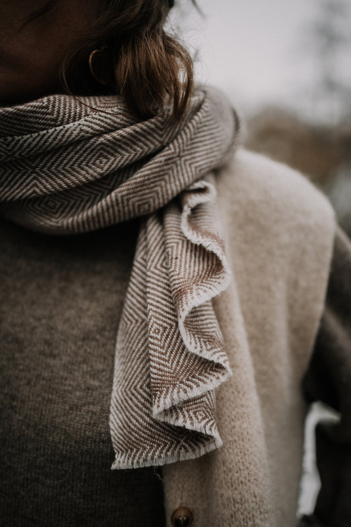 Luxury cashmere scarf ~ Bali | beige