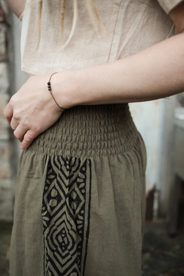 Maxi Hose ~ MALOU OLIVE