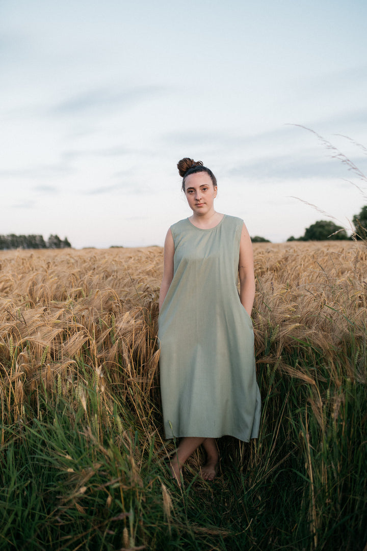 Midi dress ~ mint