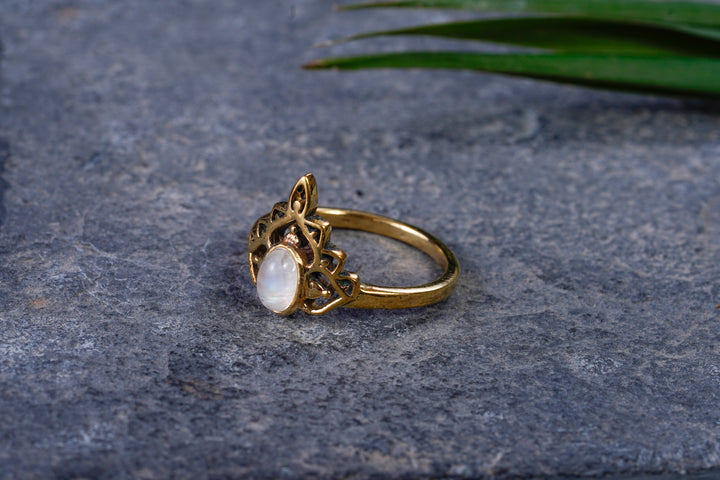 Ring ~ tiara moon ~ moonstone