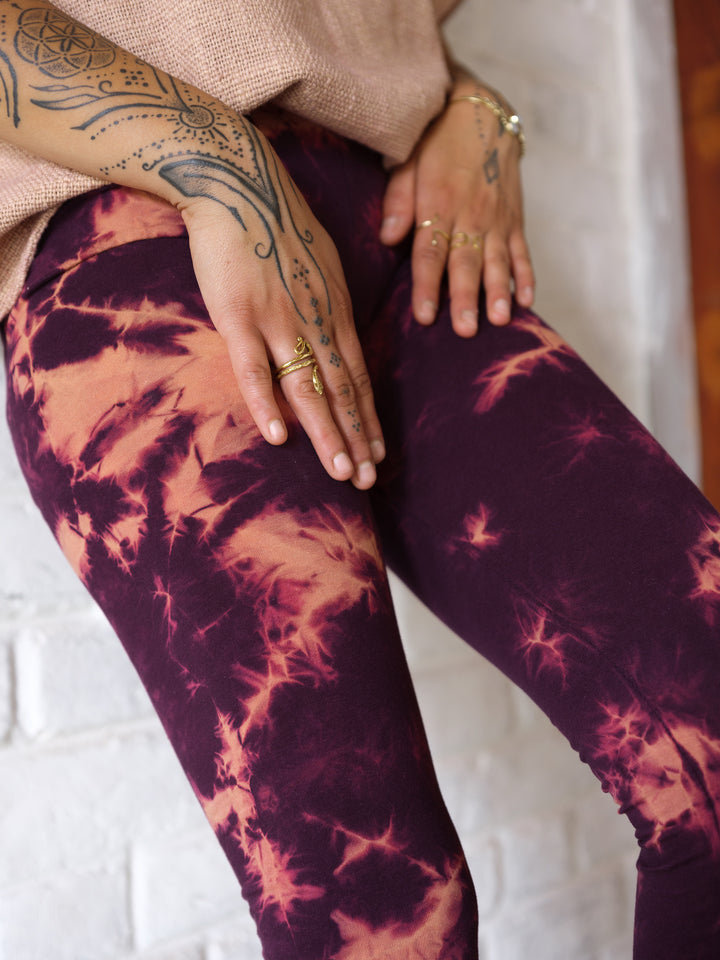 Cropped batik leggings ~ purple